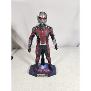 Hot Toys ANT-MAN